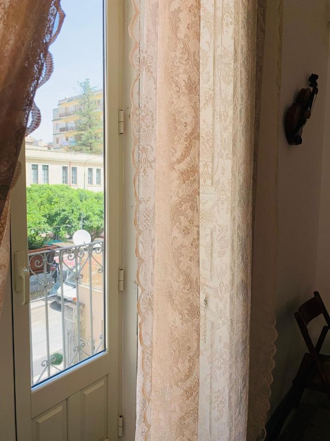 莫迪卡Casa Bellizzi别墅 外观 照片
